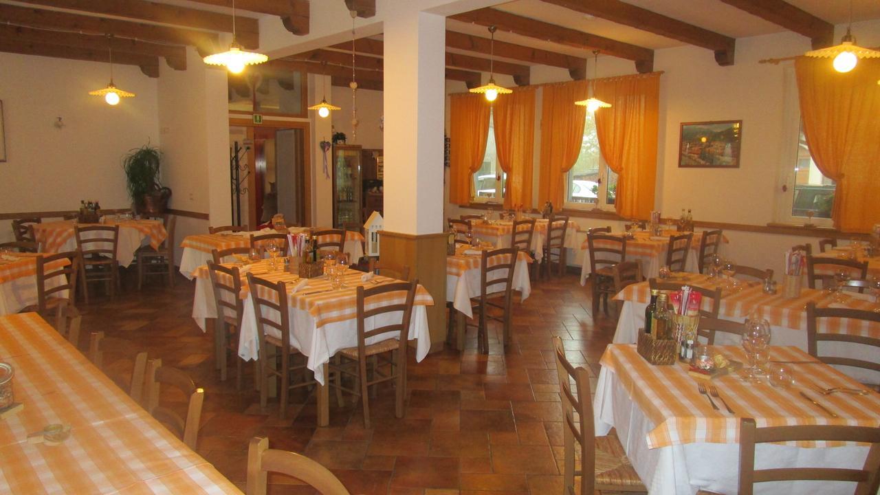 Al Castello Hotel Artegna Ngoại thất bức ảnh